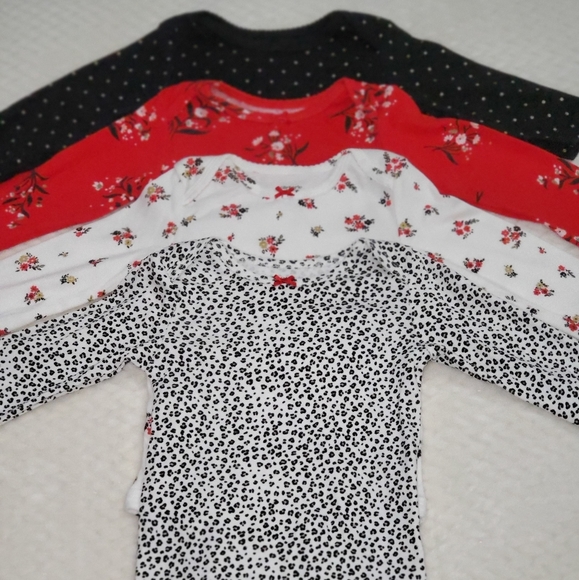 Set - Picture 1 of 1